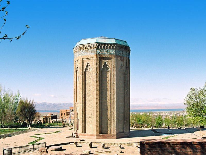 Baku-Nakhchivan tour
