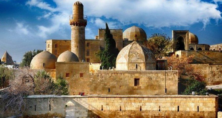 Azerbaijan – Eastern colors of Europe